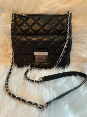 EUC Michael Kors Sloan Chain Quilted Black Leather Crossbody Bag